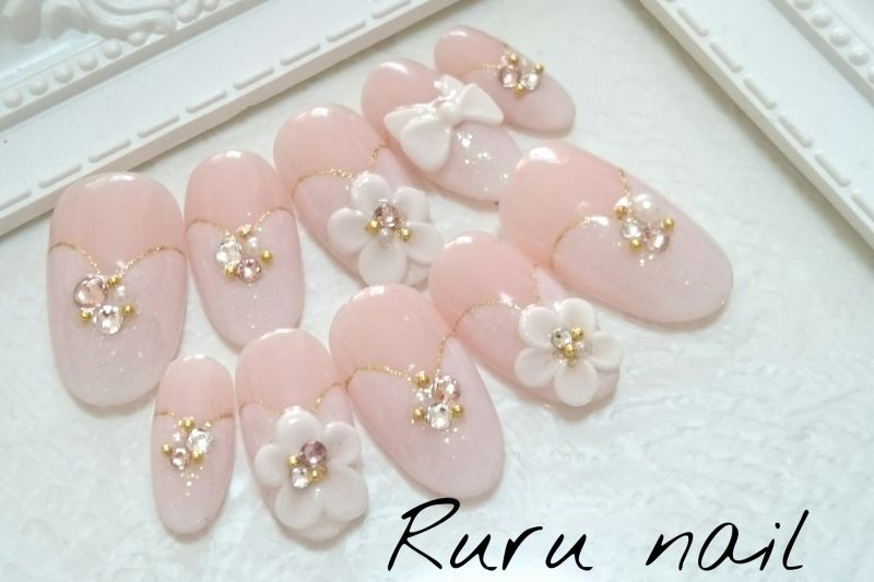 ハートフレンチのｂｉｇお花ネイルチップ 130 ネイルチップ通販ｒｕｒｕ ｎａｉｌ