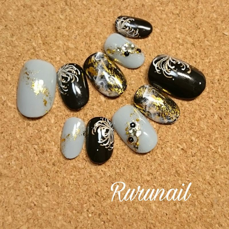 ブラック和柄ゴールドニュアンスネイルチップ 327 ネイルチップ通販ｒｕｒｕ ｎａｉｌ