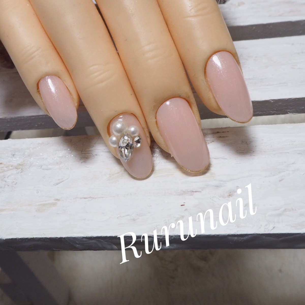 美爪シンプルビジューの上品ネイルチップ 404 ネイルチップ通販ｒｕｒｕ ｎａｉｌ