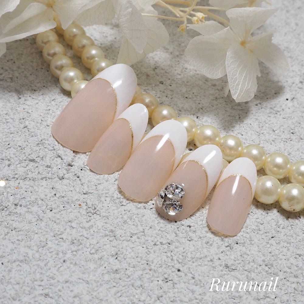 美爪シンプルフレンチとビジュー上品ネイルチップ 470 ネイルチップ通販ｒｕｒｕ ｎａｉｌ